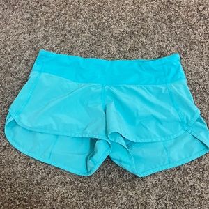 Lulu Lemon low rise running shorts, size 6